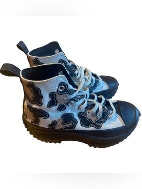 Women's CONVERSE
Run Star Hike Glitter Leopard Platform Sneakers 172036C